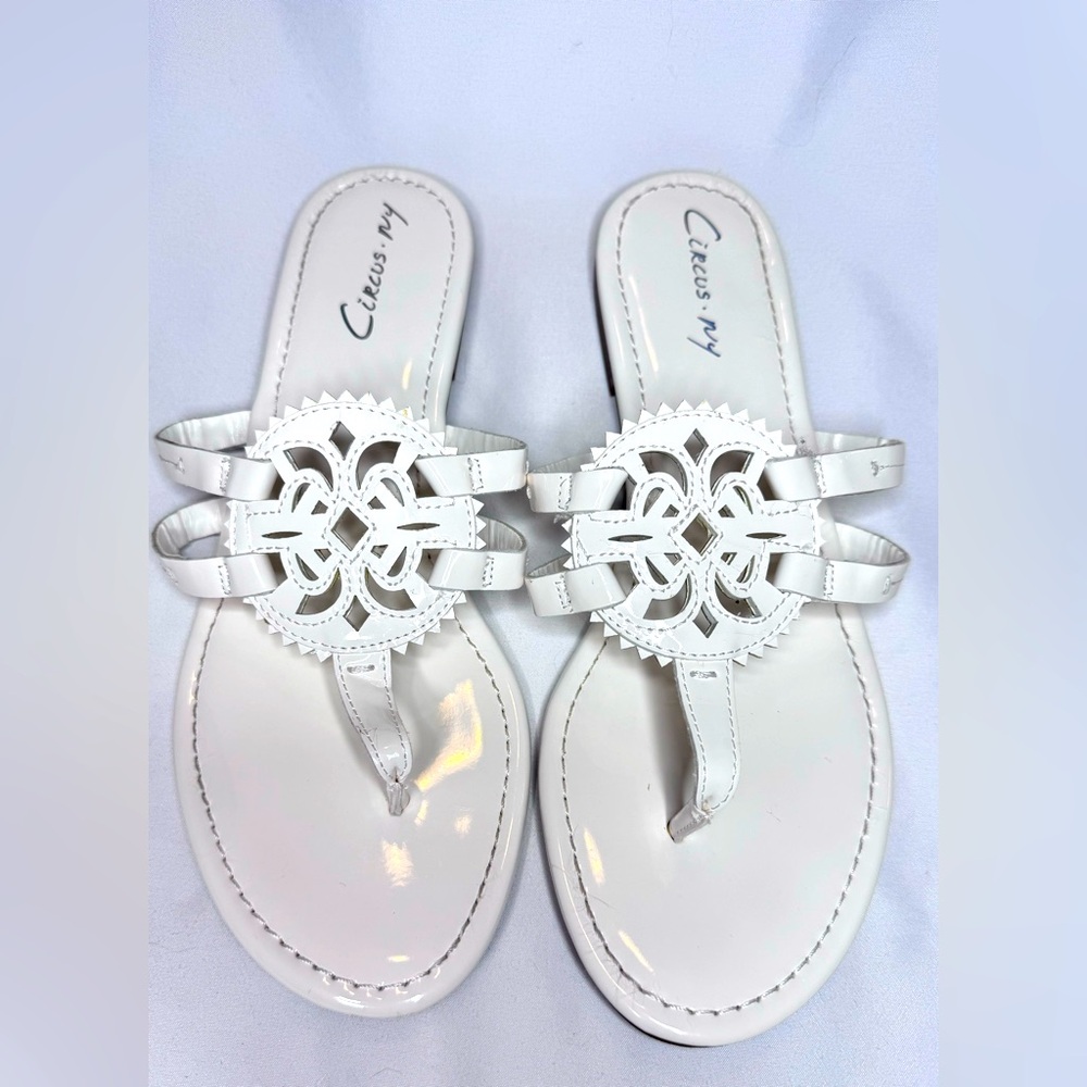 Circus by Sam Edelman White Sandals